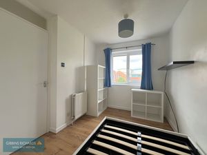 Bedroom- click for photo gallery